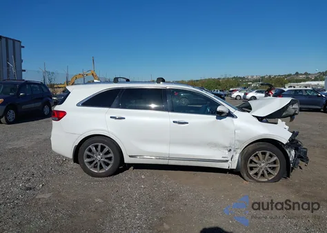 2017 Kia Sorento 3.3L Sxl z USA, uszkodzony, nr VIN 5XYPKDA5XHG303898
